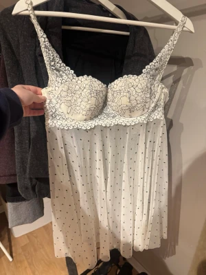 Intimissimi nattlinne - Använd en gång! I jättebra skick🖤🤍