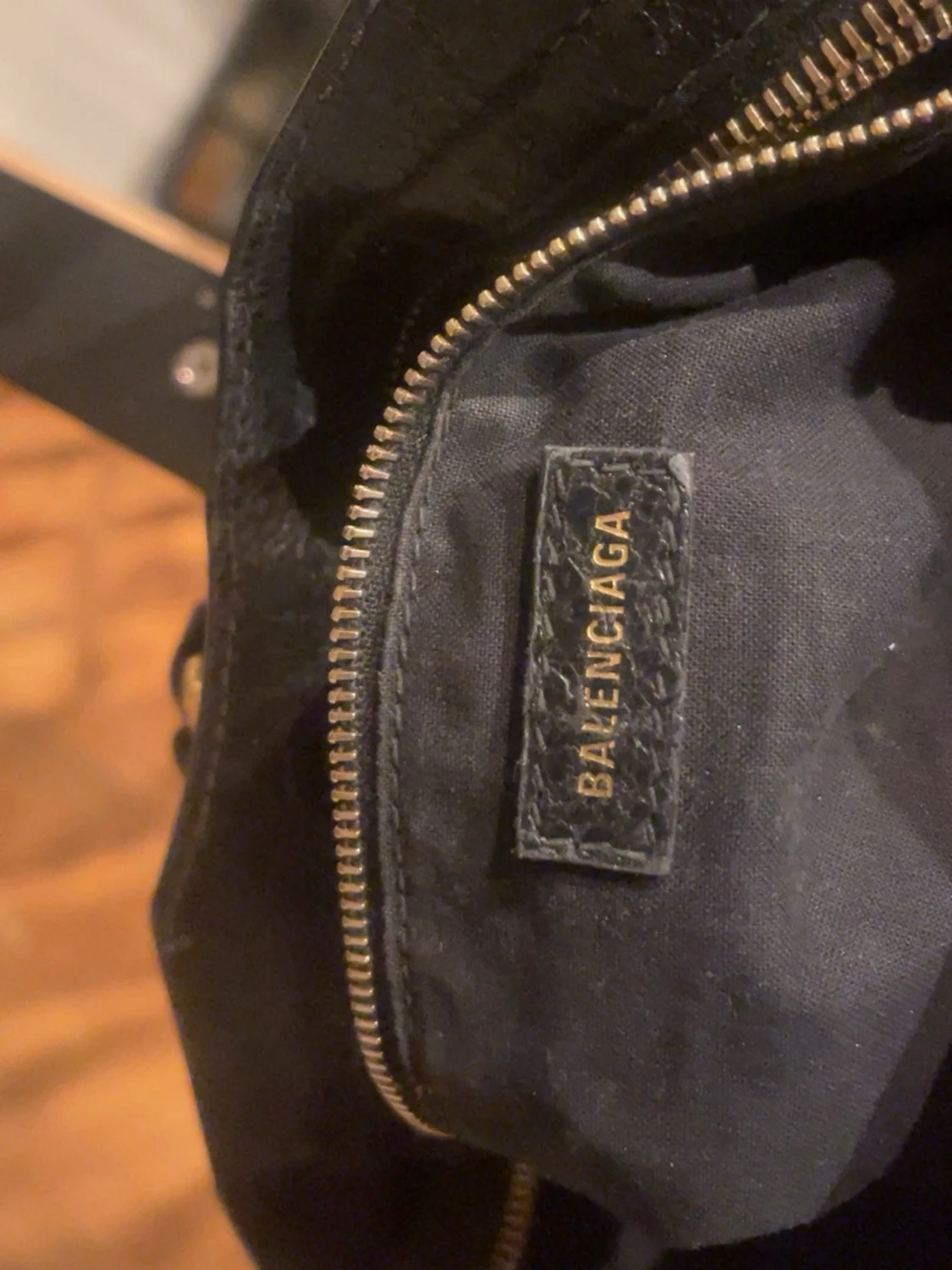 Svart Balenciaga handväska i skinn - 3