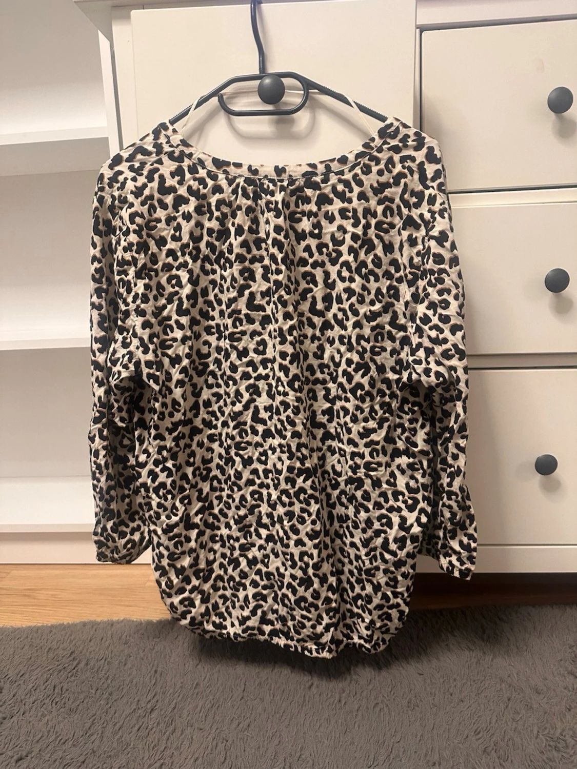 Leopard blus - 1