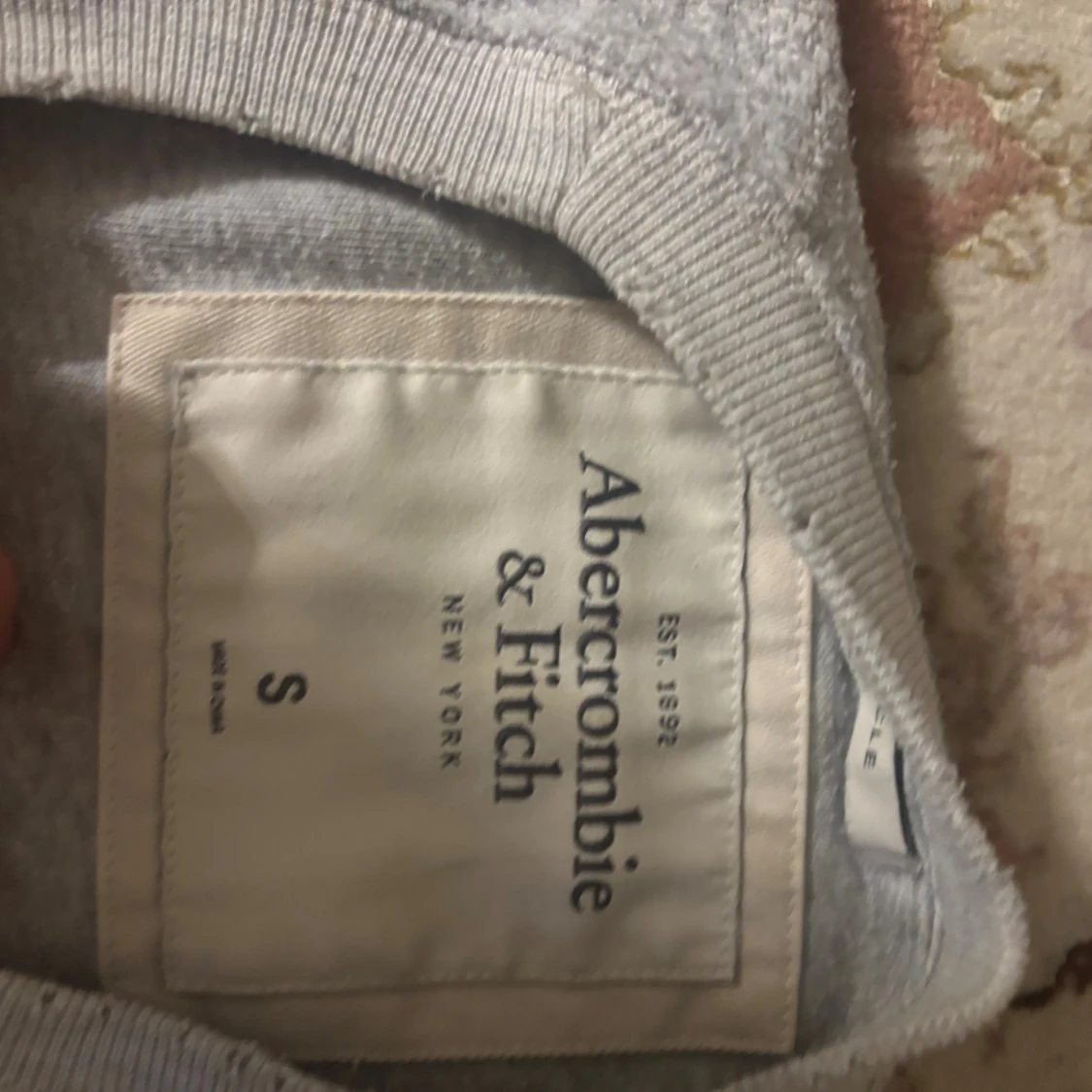 Grå sweatshirt Abercrombie & Fitch S - 2