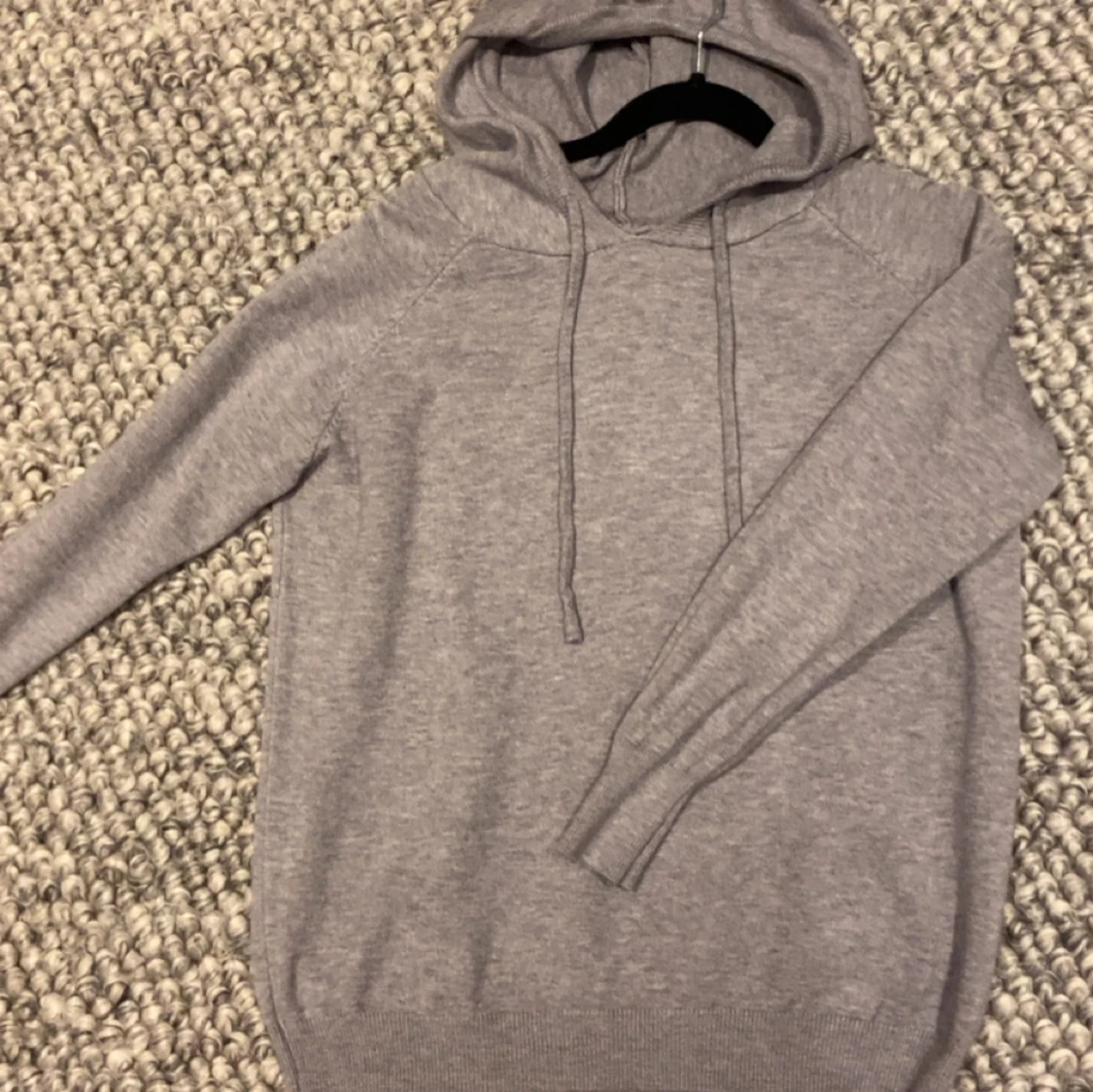 Grå merino ull hoodie - 1