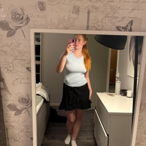 Ljusblå T-shirt, gina tricot soft touch - Super fin och skön T-shirt från Gina tricot i deras soft toch matrial. Använd fåtal gånger