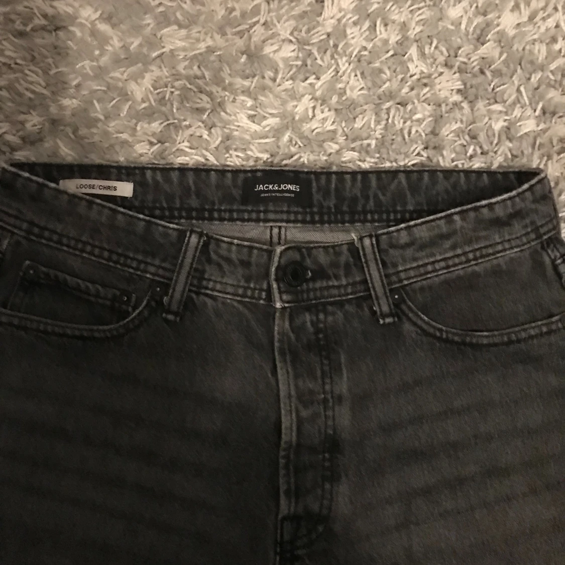 Svarta loose jeans från Jack & Jones - 1