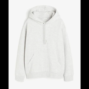 Ljusgrå hoodie - Säljer ljusgrå hoodie