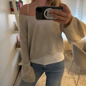 Beige stickad tröja  - Beige stickad tröja ifrån hm❤️