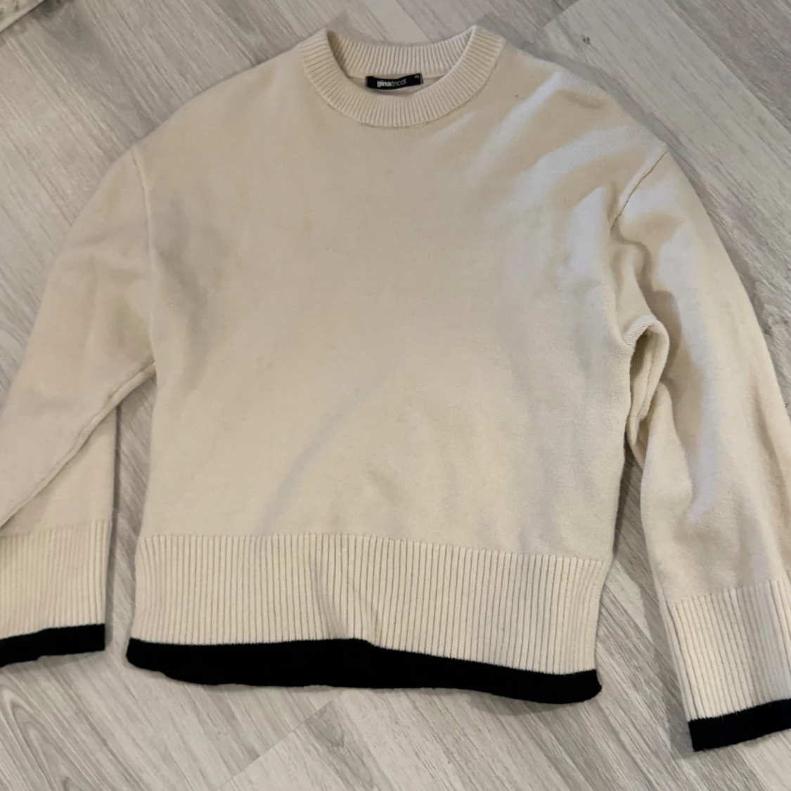 Stickad från gina - 2