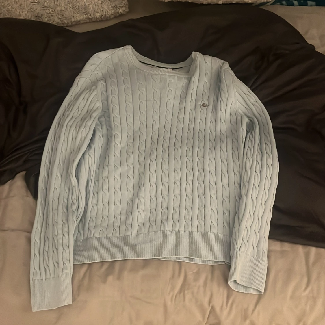 Ljusblå kabelstickad tröja GANT