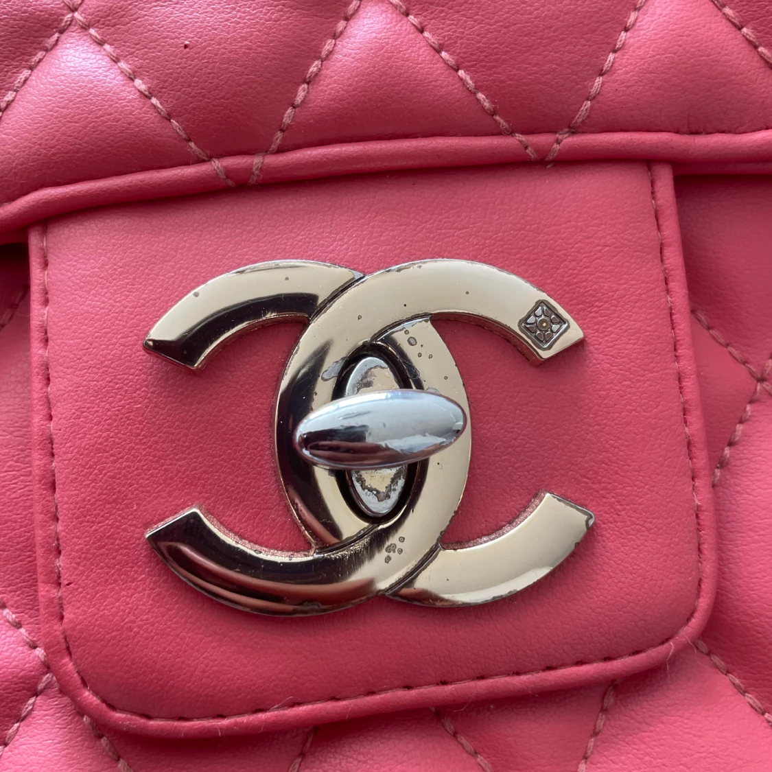 Väska från välkänt märke - 3