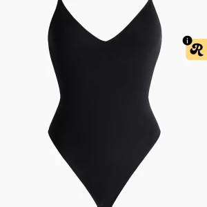 Helt ny Svart v-ringad body från Hm - Helt ny body från hm med lappen kvar🥰