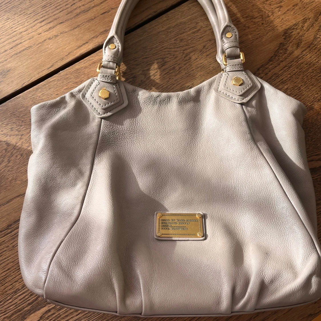 Beige axelväska från Marc by Marc Jacobs