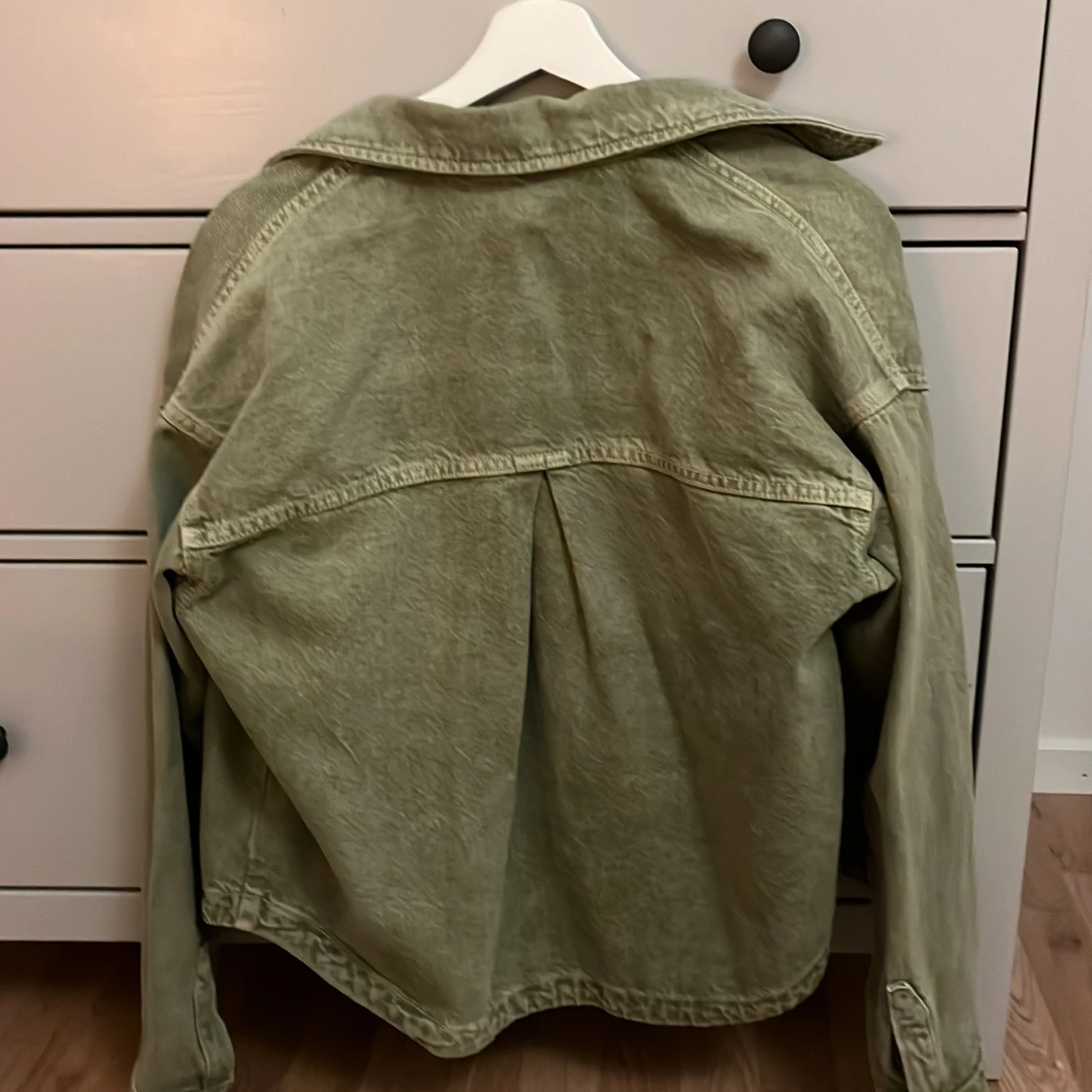 Grön overshirt från Zara i bomull - 2