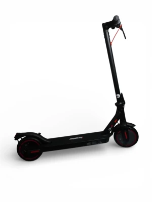 El Scooter 30 km/h - Produkt Beskrivning • Toppfart: 25–30 km/h (beroende på körläge) • Andra hastigheter:  (Eco, Standard och Sport) • Effekt (W): 350W motor • Batteri/Räckvidd: Cirka 2–3 timmars körning • Laddning: 3–5 timmar (Laddkabel ingår) • Mått: 106 cm (Längd) x 109 cm (Höjd) x 43 cm (Bredd) • Maxvikt: 100 kg  • Detaljer: Säkerhetsbelysning: Starkt vitt LED-ljus fram och rött bromsljus bak. • Bra grepp på plattan och 8,5-tums punkteringsfria däck. • Inkluderar manual, 2 extra skruvar och skruvmejsel. 