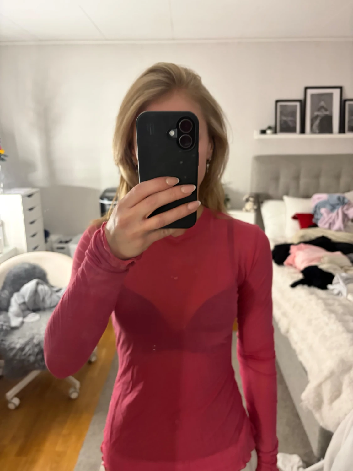 Rosa genomskinlig topp