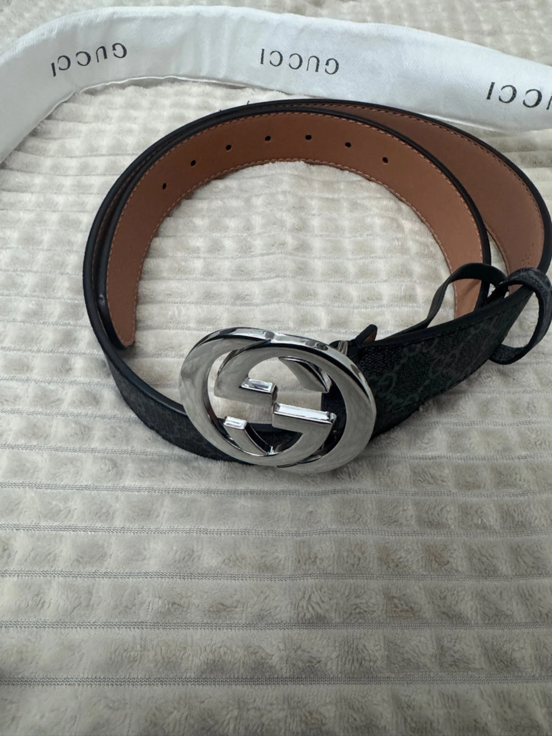 Svart G bälte 
