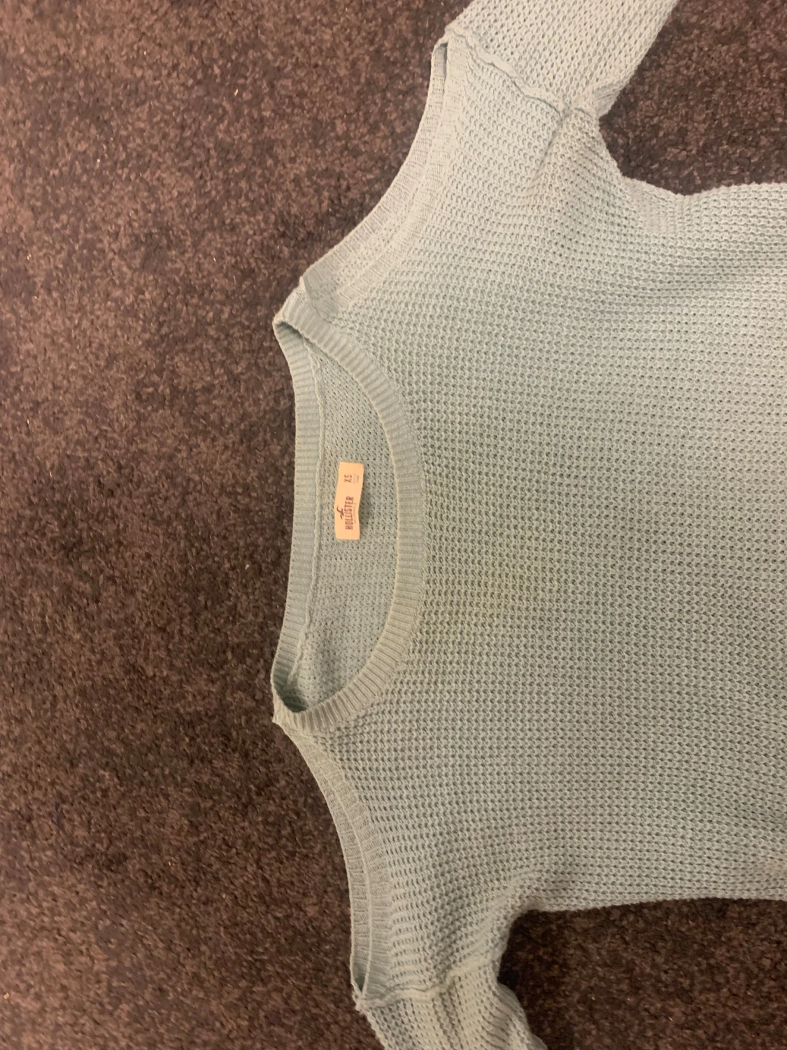 Stickad tröja med bara axlar från Hollister - 3