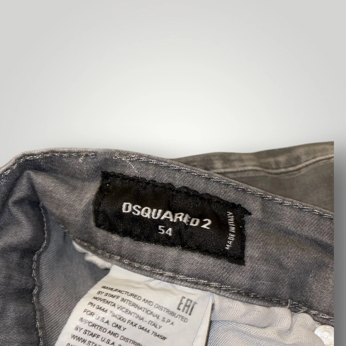 Dsquared 2 jeans strl 54 gråa  - 2