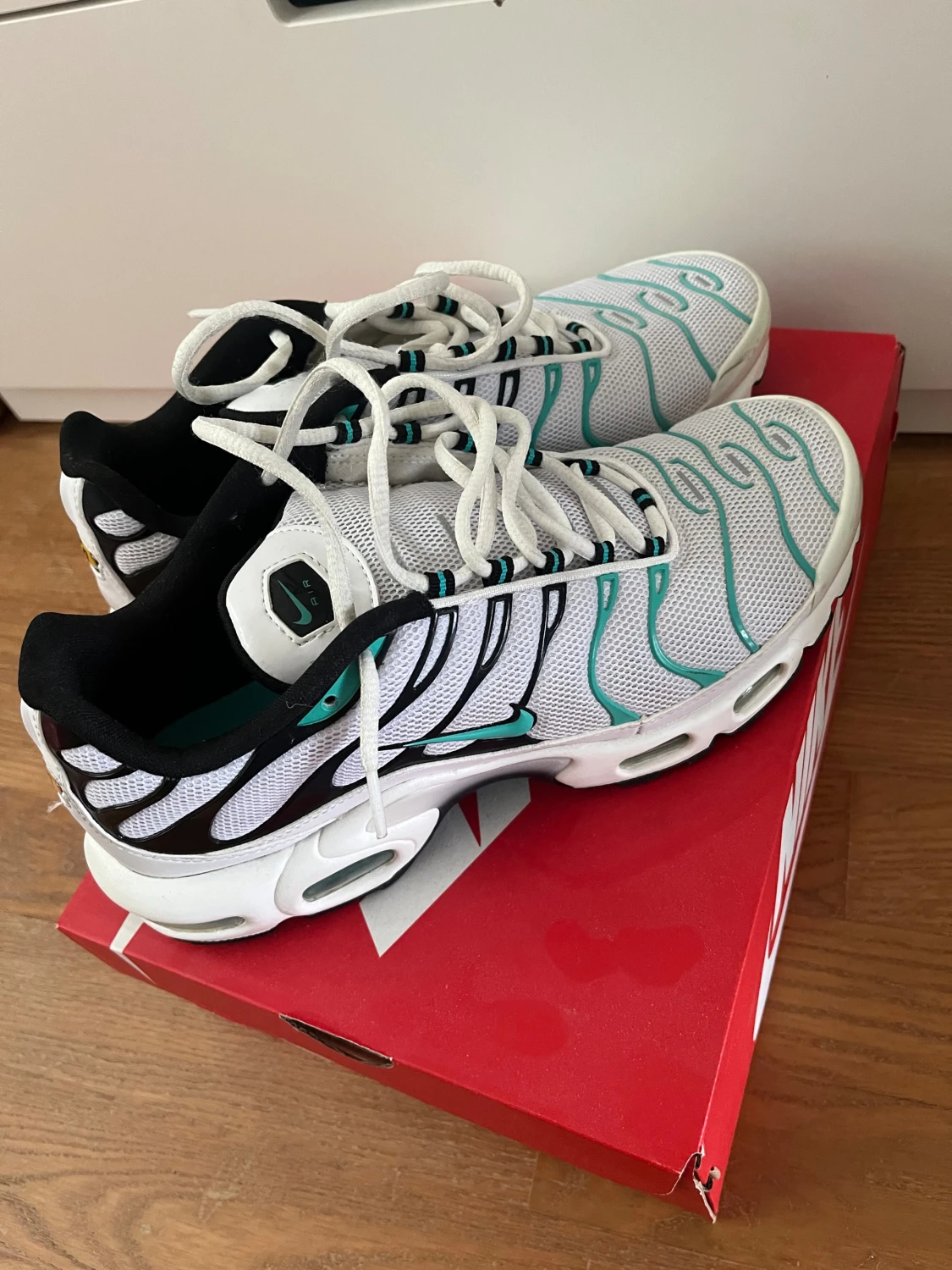 Nike Air Max Plus - 3