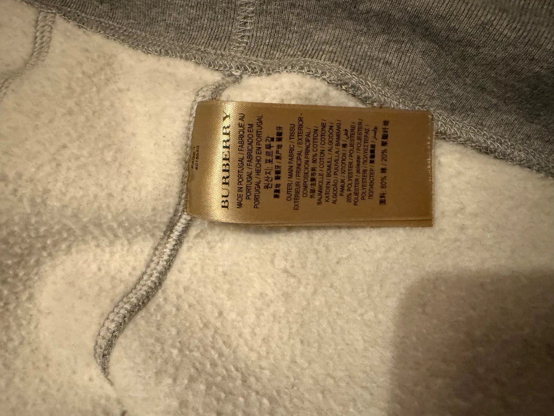 Burberry hoodie  - 2
