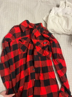 Dickies flanell skjorta  - Dickies flanell skjorta, som ny typ aldrig använd