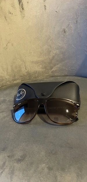 Ray Ban boyfriend solglasögon  - Fina solglasögon prefekt till sommaren 