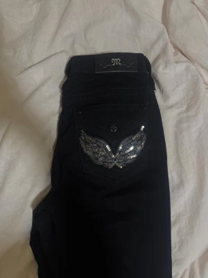 Miss me Jeans - Miss me Jeans i nytt skick, enbart använda 1 gång. Bootcut storlek 29.