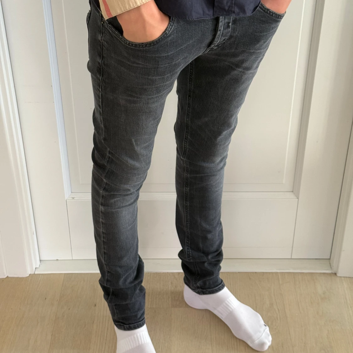Svarta jeans från Dondup - 3