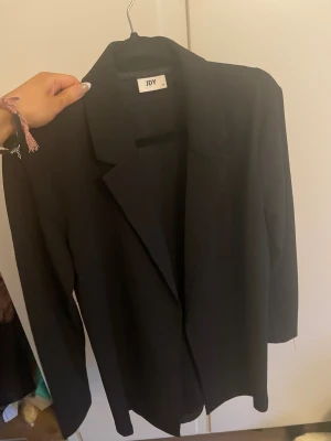 Jacka  - Aldrig använd, jättesnygg 💖💖