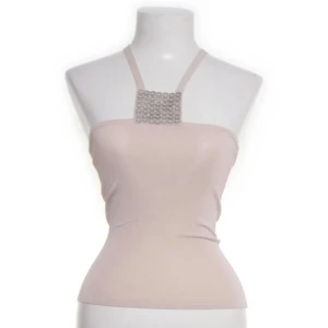 2000s halternecktopp - topp från mango i storlek s. använd ”köp nu”. 4/12-2025