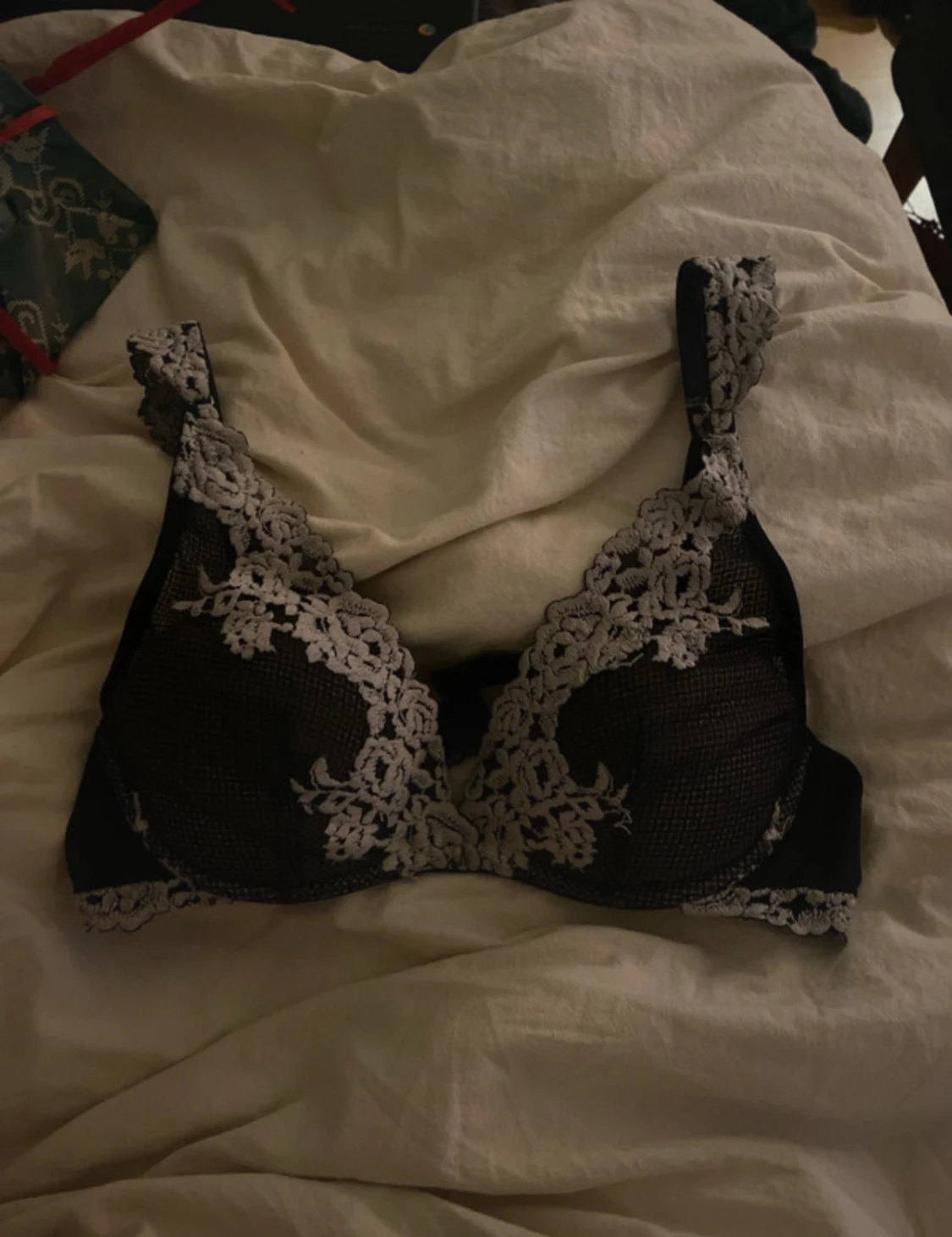 Mörkblå Intimissimi bh - 1