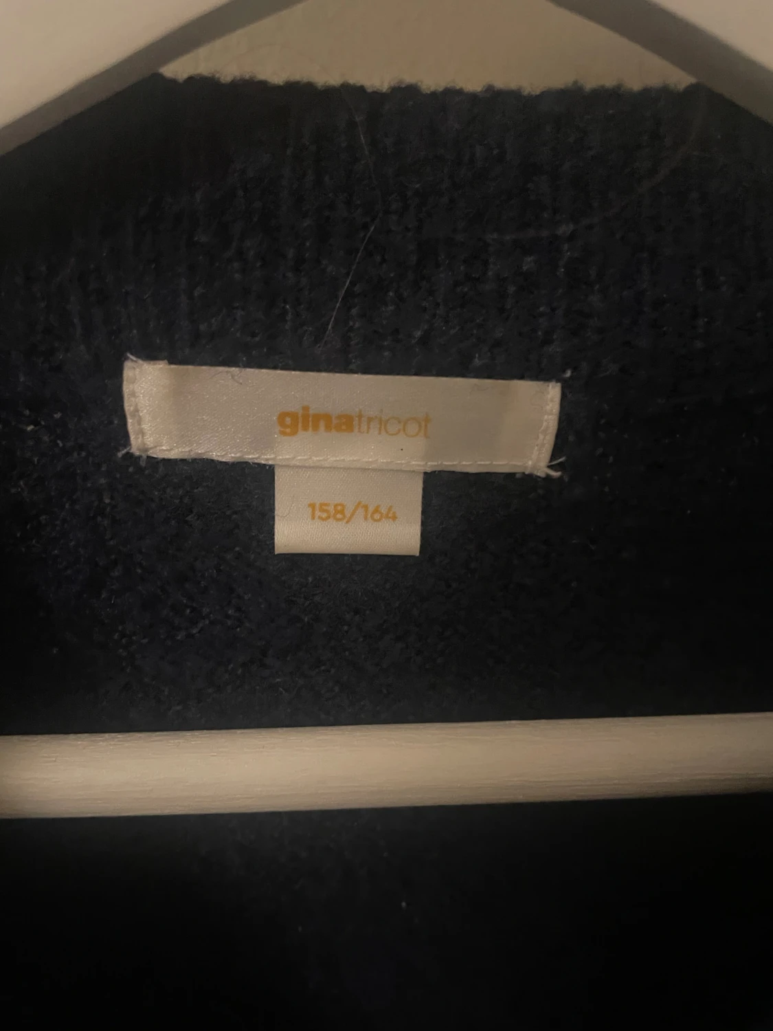 Mörkblå stickad tröja Gina Tricot - 1