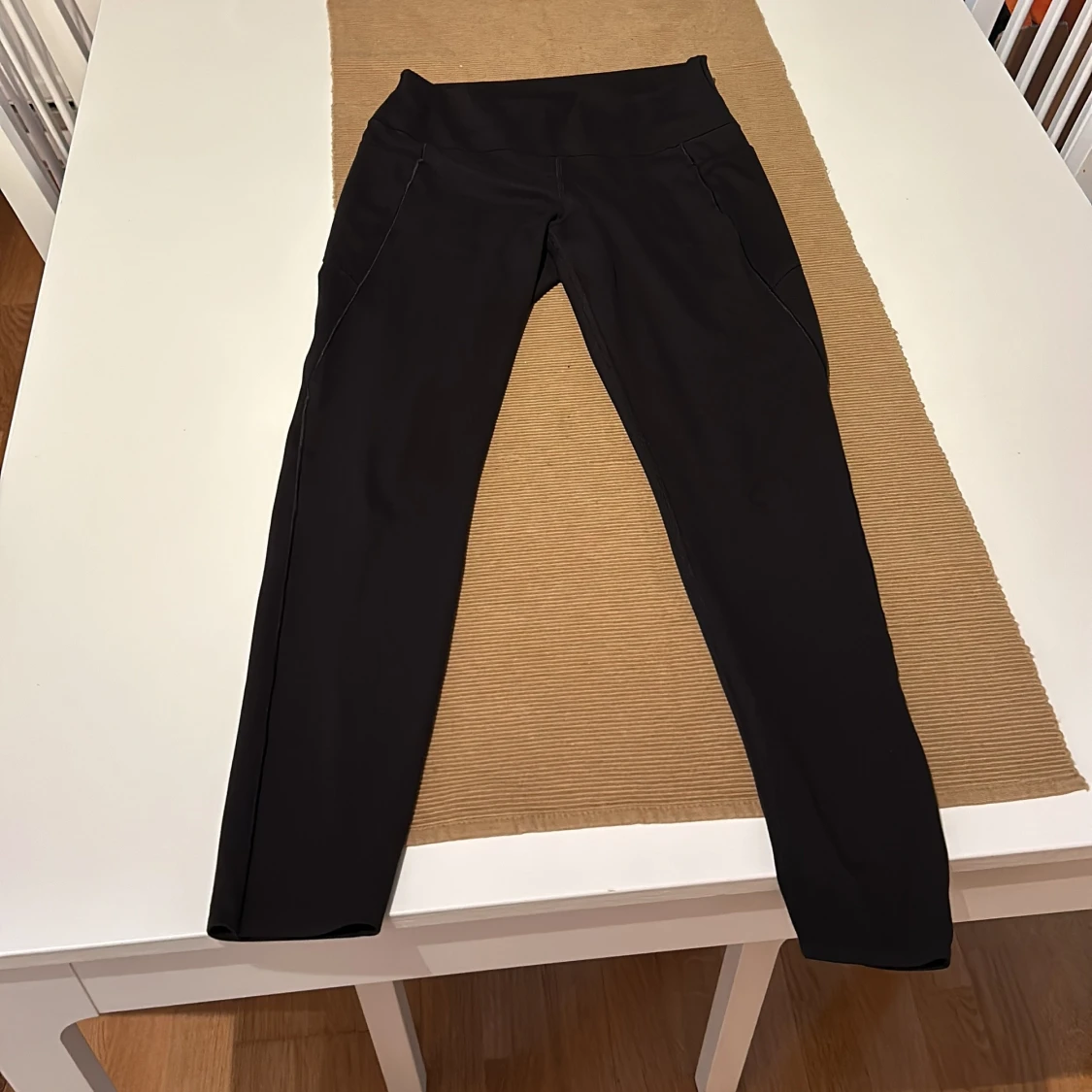 Svarta träningsleggings från SOC & Uniqlo - 2