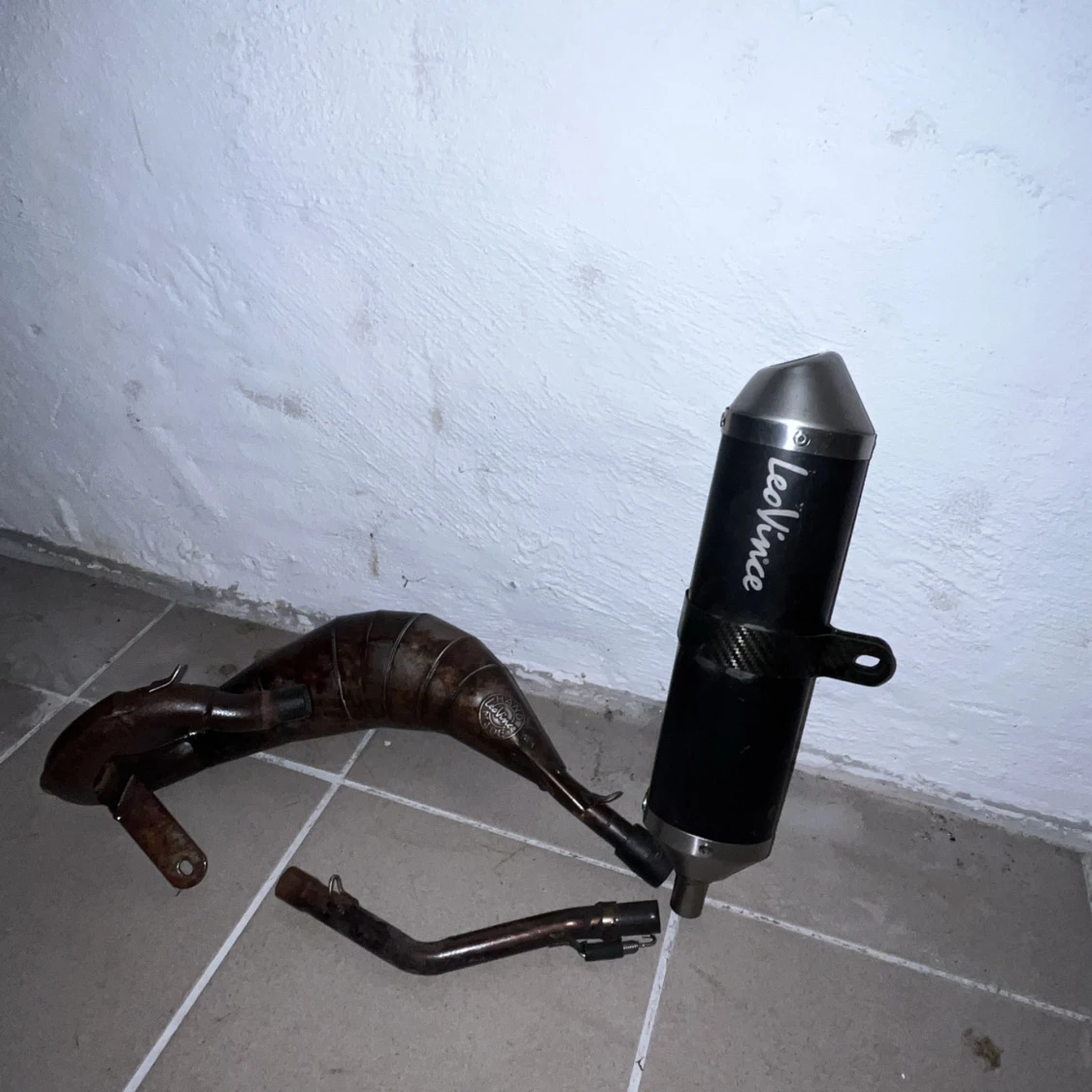 LeoVince Avgassystem