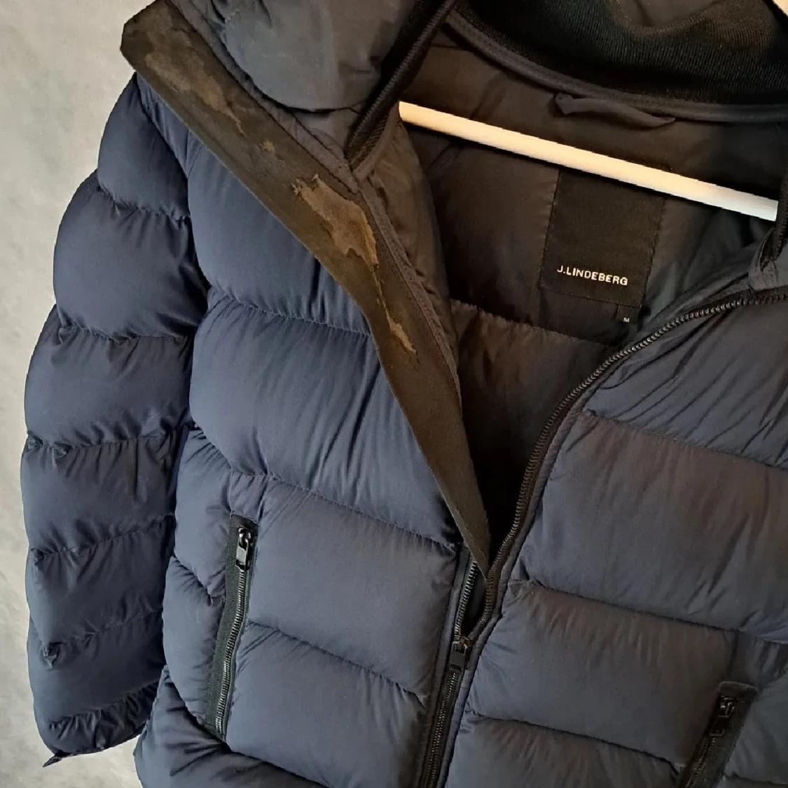Mörkblå pufferjacka från J.Lindeberg - 3