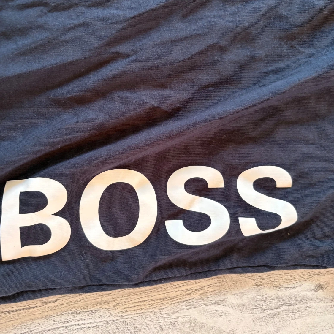 Svart hoodie från Hugo Boss - 2