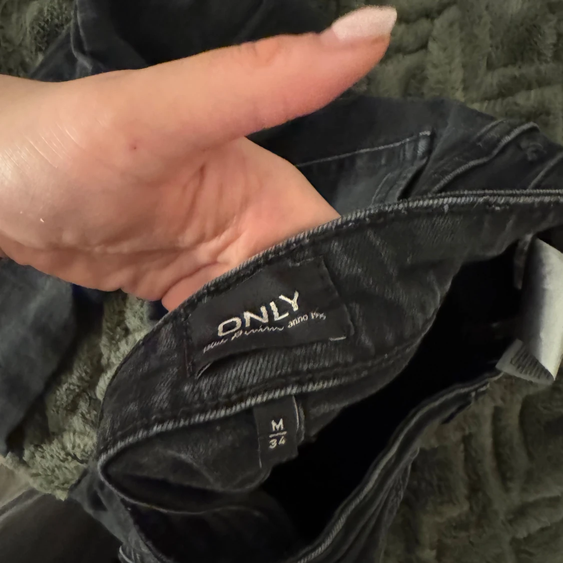 Svarta bootcut jeans från ONLY, M/34 - 2