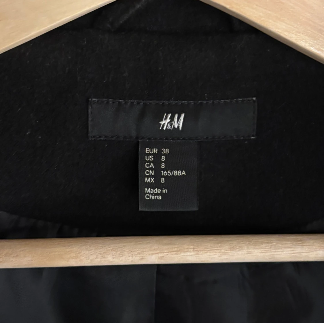 Svart skepparkavaj från H&M, strl 38 - 2