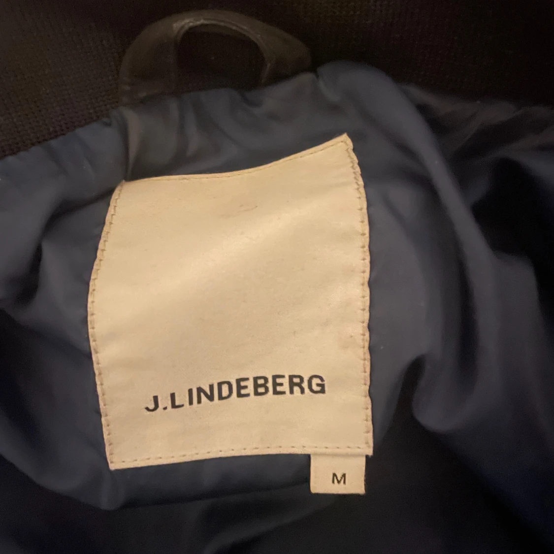 Mörkblå fieldjacket från J.Lindeberg - 3
