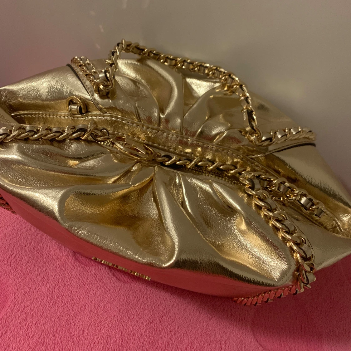 Michael Kors väska ”Mina” i Pale Gold - 2