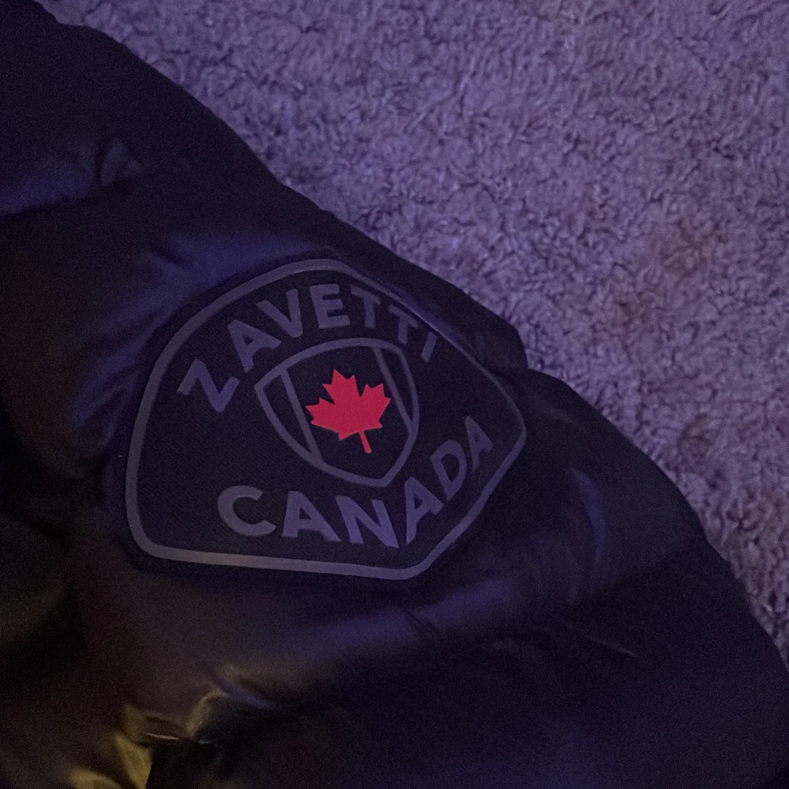 Svart pufferjacka från Zavetti Canada - 2