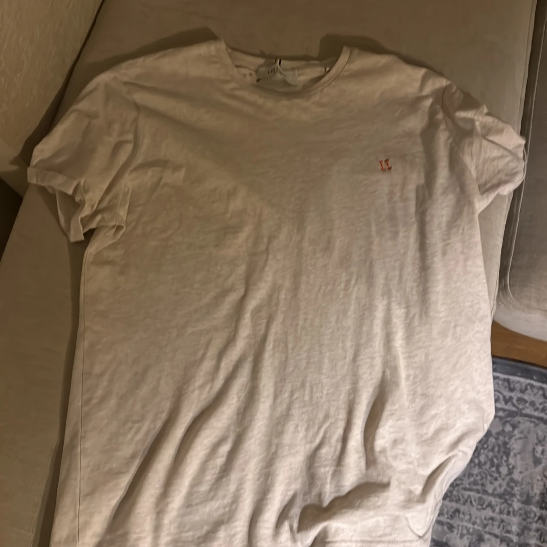 Vit t-shirt från Les Deux - 2