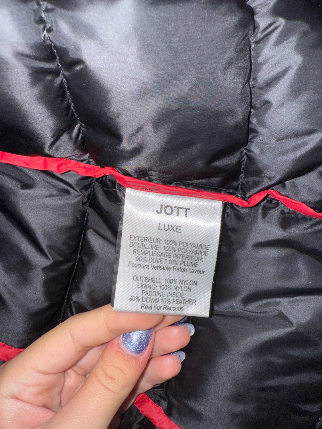 Svart dunjacka med fuskpäls från JOTT - 4