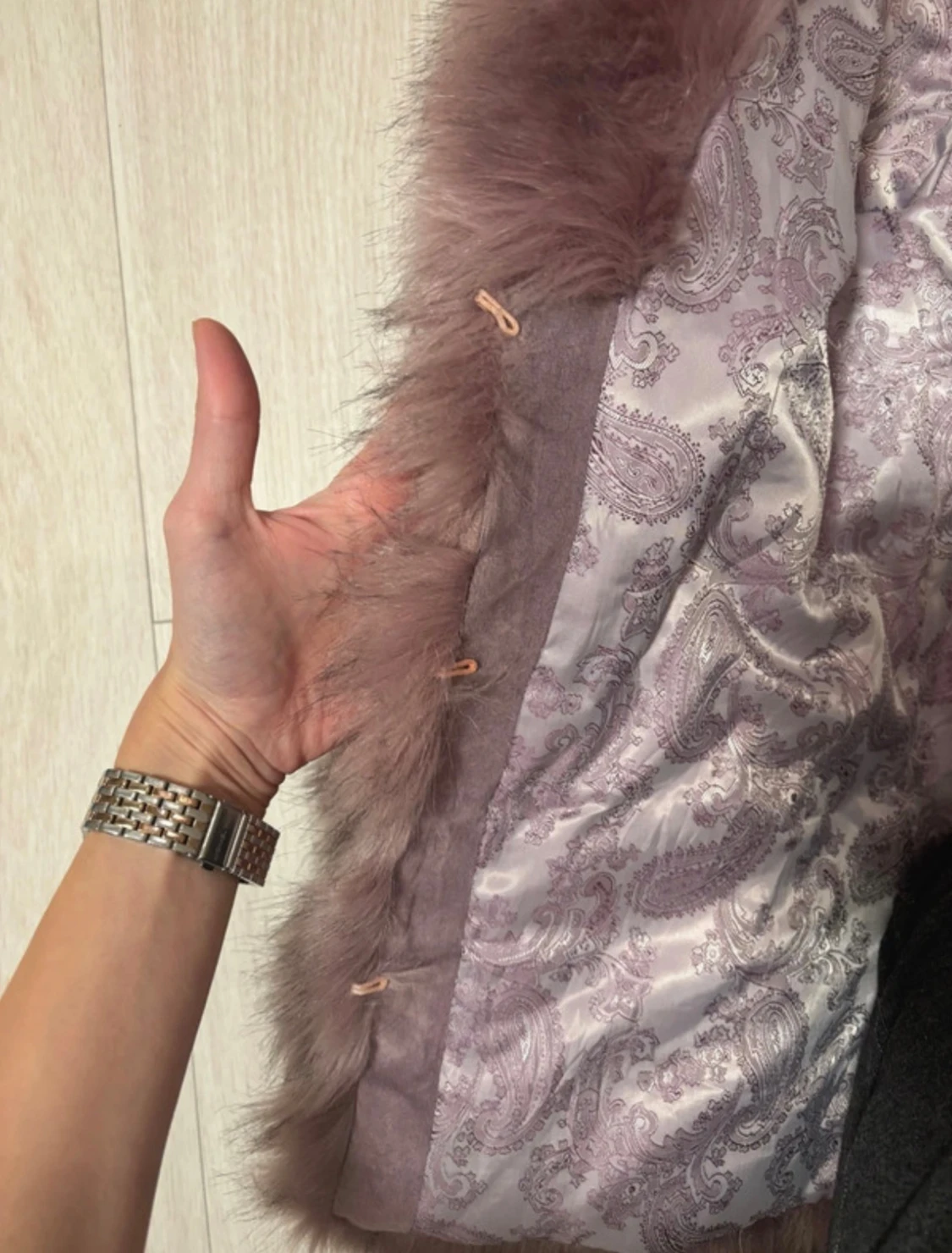 Lila pälsjacka - 6