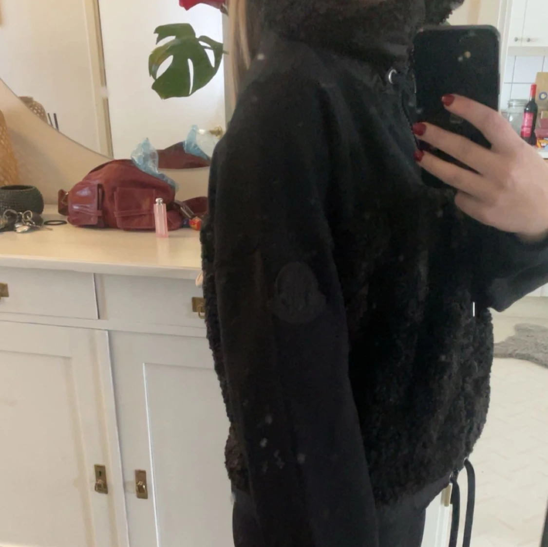 Svart teddyjacka från Moncler - 1