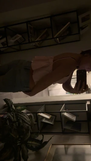 Ljusrosa volangtopp - Säljer en fin rosa volangtopp då den inte kommer till användning💕