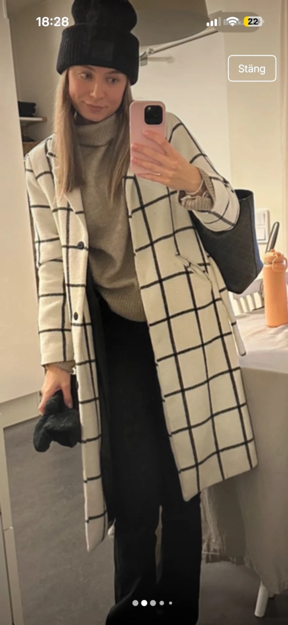 Vit rutig kappa med bälte f - 1