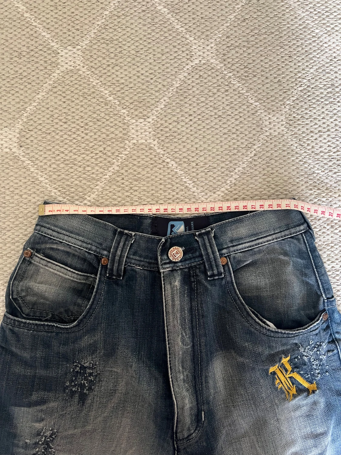 Vintage baggy jeans från Karl Kani - 3