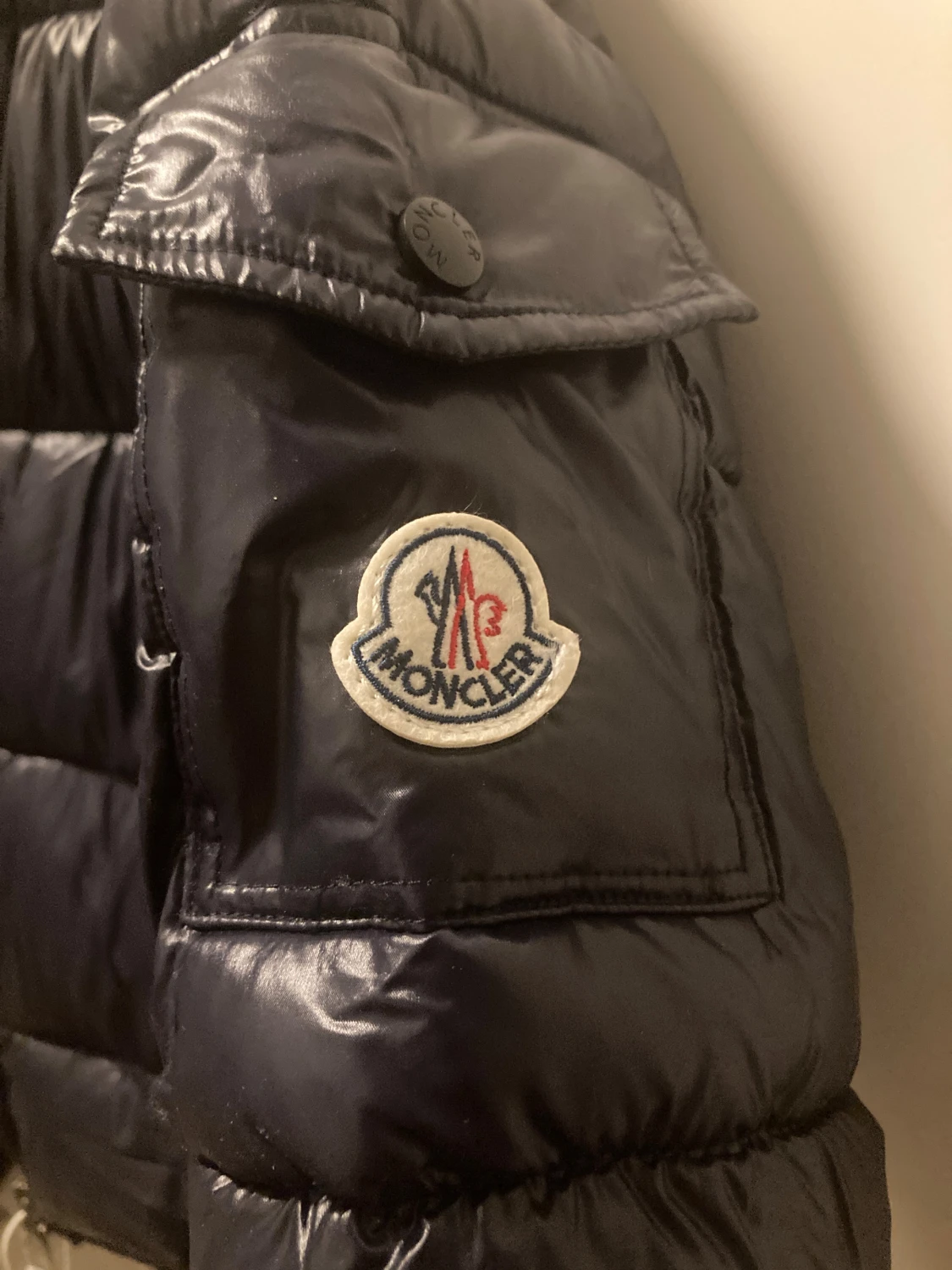 Svart Moncler Jacka - 2