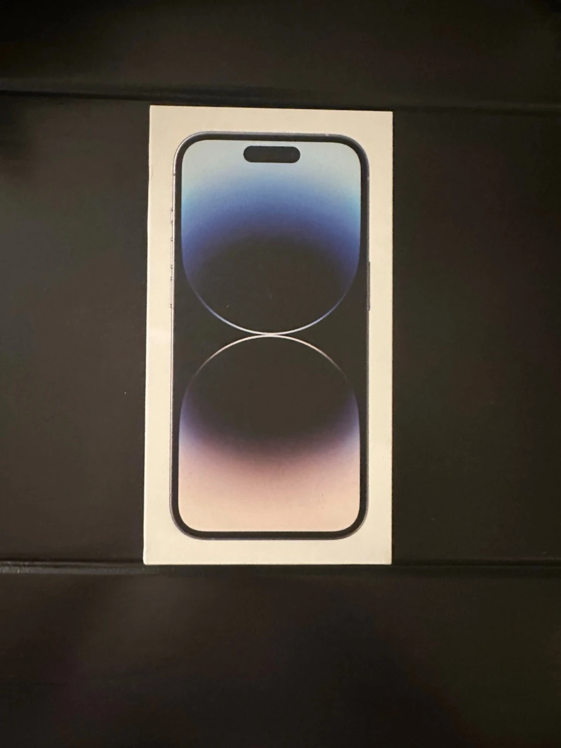 Vit iPhone med trippelkamera 1TB - 5