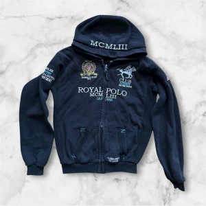 Riktgt skön hoodie - Riktgt go hoodie Norway liknande perfekt till kallare väder sitter som s/m//skriv vid funderingar🤩