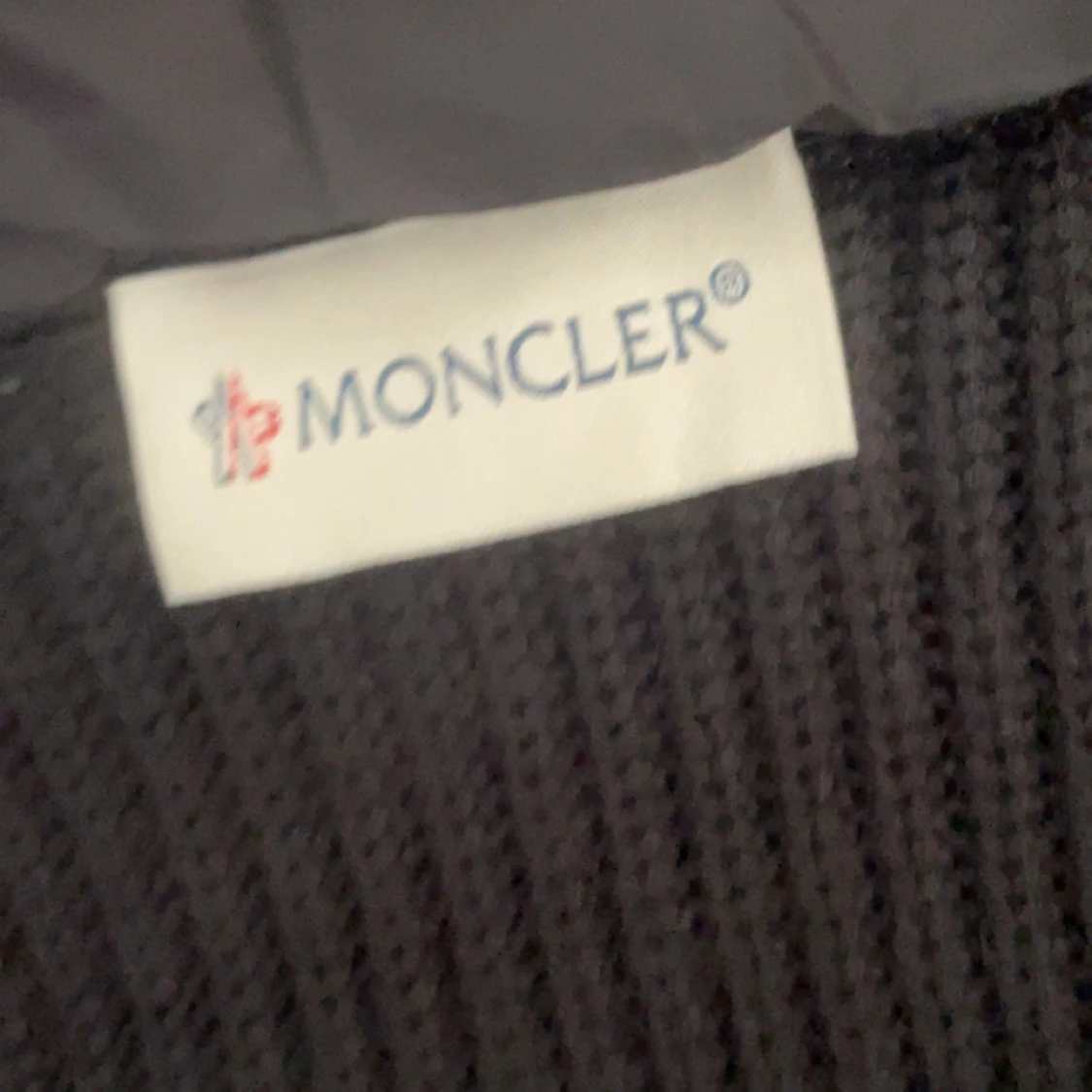 Svart Moncler jacka  med huva - 4